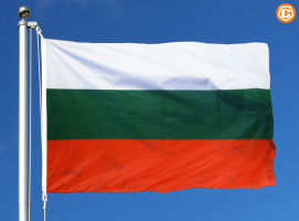 Флаг Болгарии с карабинами